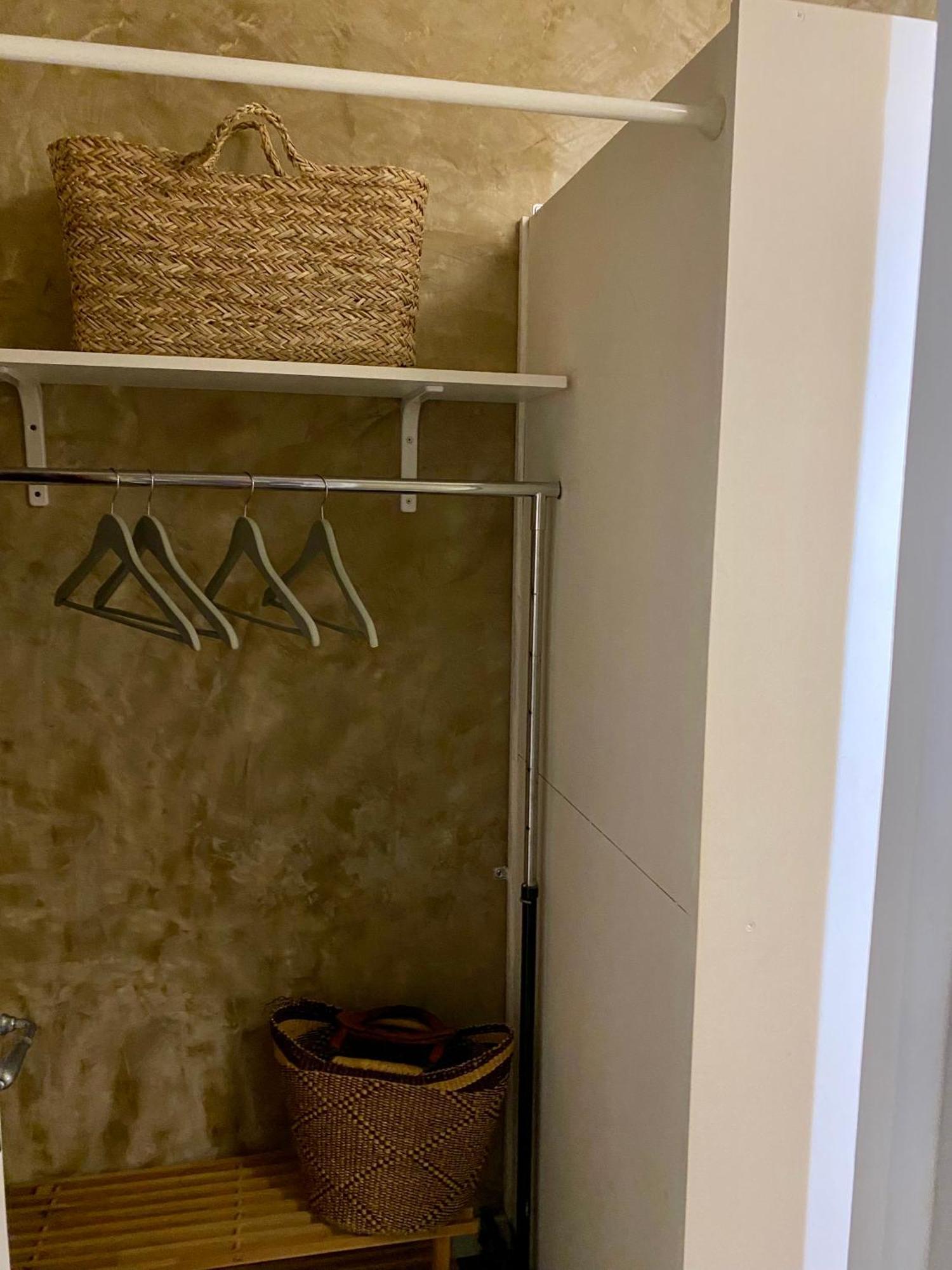 "La Suite" 3 Etoiles อูเซส ภายนอก รูปภาพ